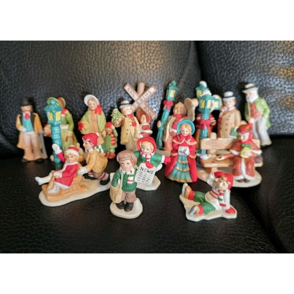 Lefton Christmas Figurine Bundle Lot of 14 All From 1980's All New